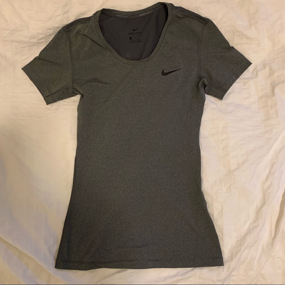 Nike Pro Women's Training Top